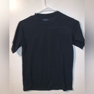 black t shirt